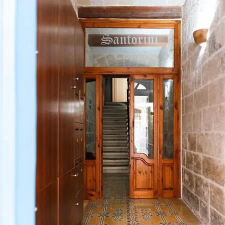 Unique & Spacious 2br In Center By Arcobnb דירה *