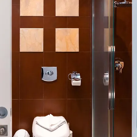 Unique&spacious 2br In Center By Arco Collection Διαμέρισμα *