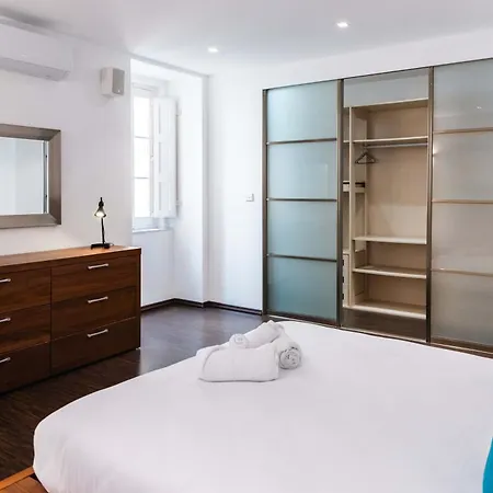 Unique & Spacious 2br In Center By Arcobnb ואלטה