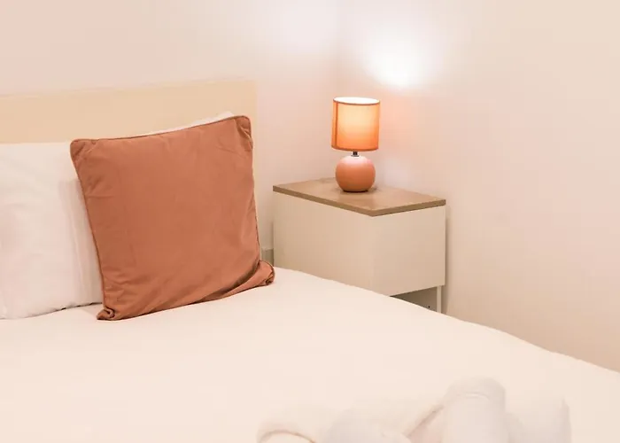 Unique&spacious 2br In Center By Arco Collection 公寓