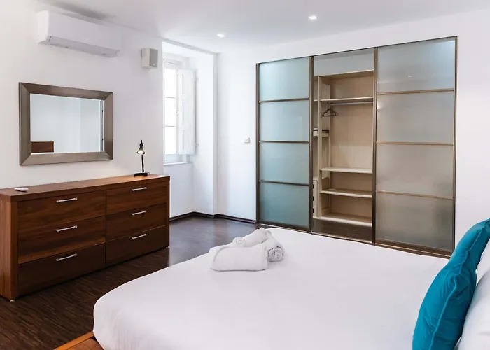 Unique&spacious 2br In Center By Arco Collection 瓦莱塔